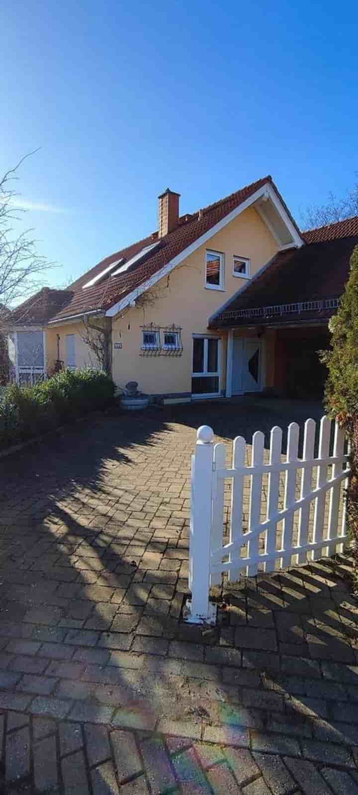 House for sale in 01844 Neustadt                   - Sachsen