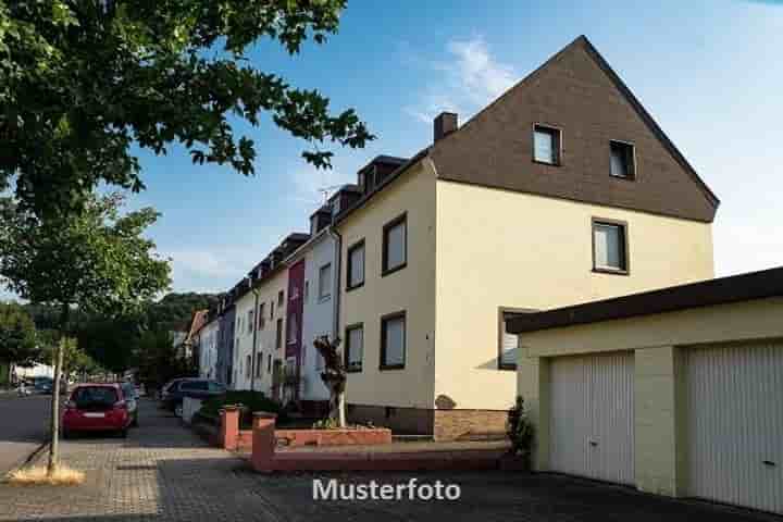 House for sale in 50767 Köln