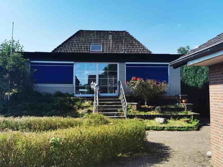 Other for sale in Auf der Loge 8                   30900 Wedemark                   - Niedersachsen