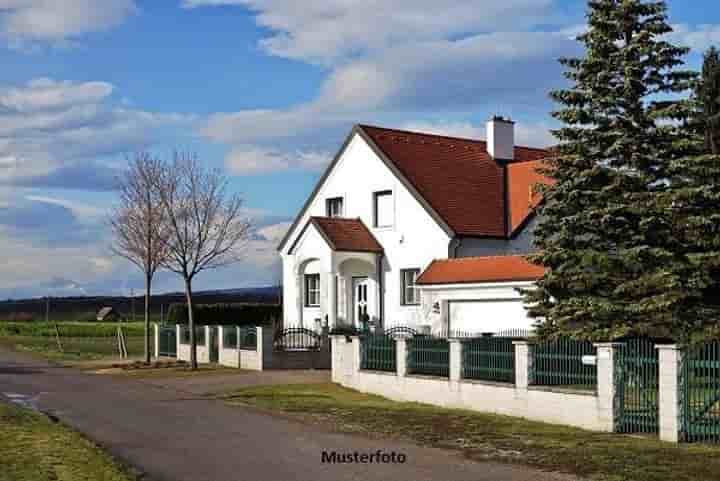 Дом для продажи в 55270 Klein-Winternheim