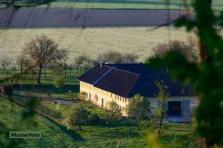 Haus zum Verkauf in 02991 Lauta