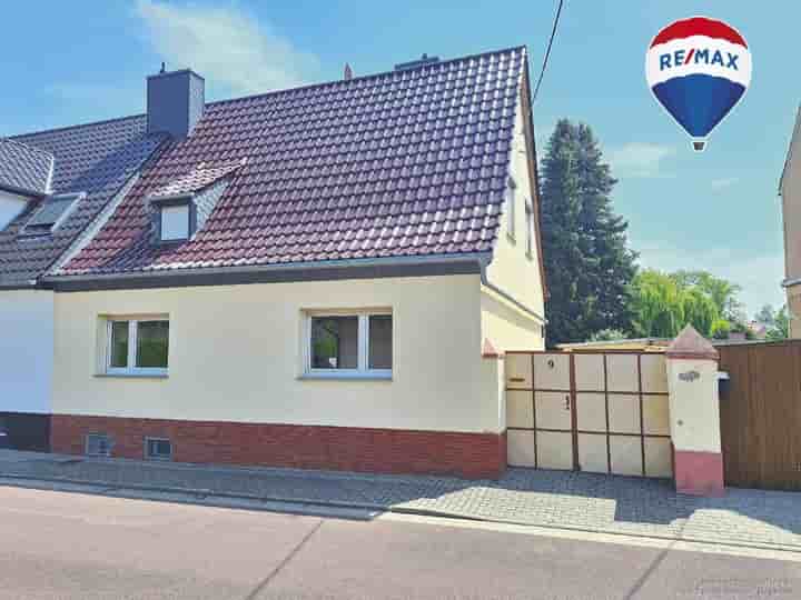 Дом для продажи в 06429 Nienburg (Saale)                   - Sachsen-Anhalt