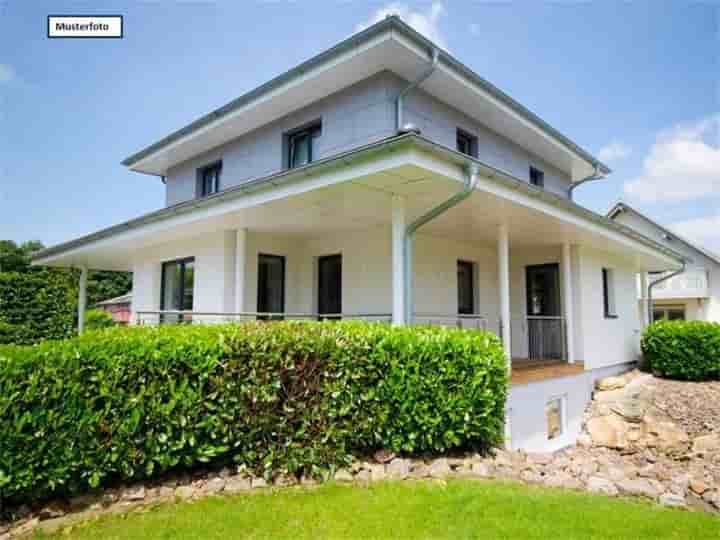 House for sale in 33178 Borchen