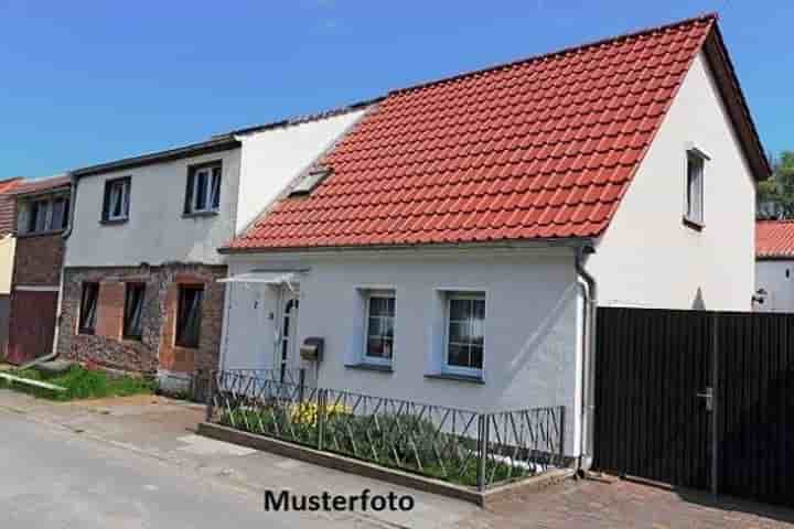 House for sale in 31860 Emmerthal
