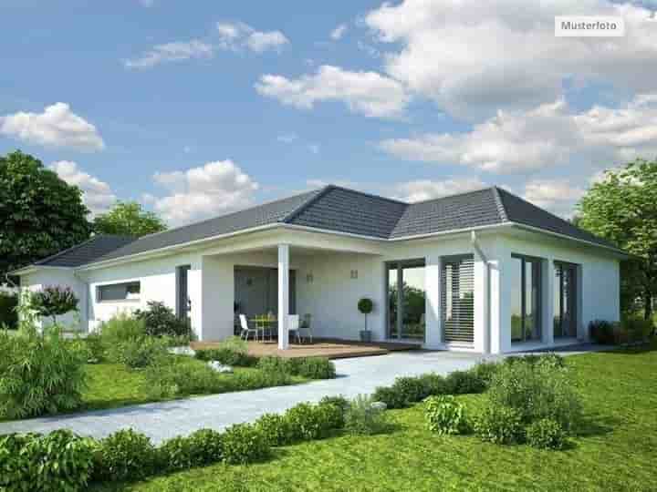 House for sale in 32758 Detmold