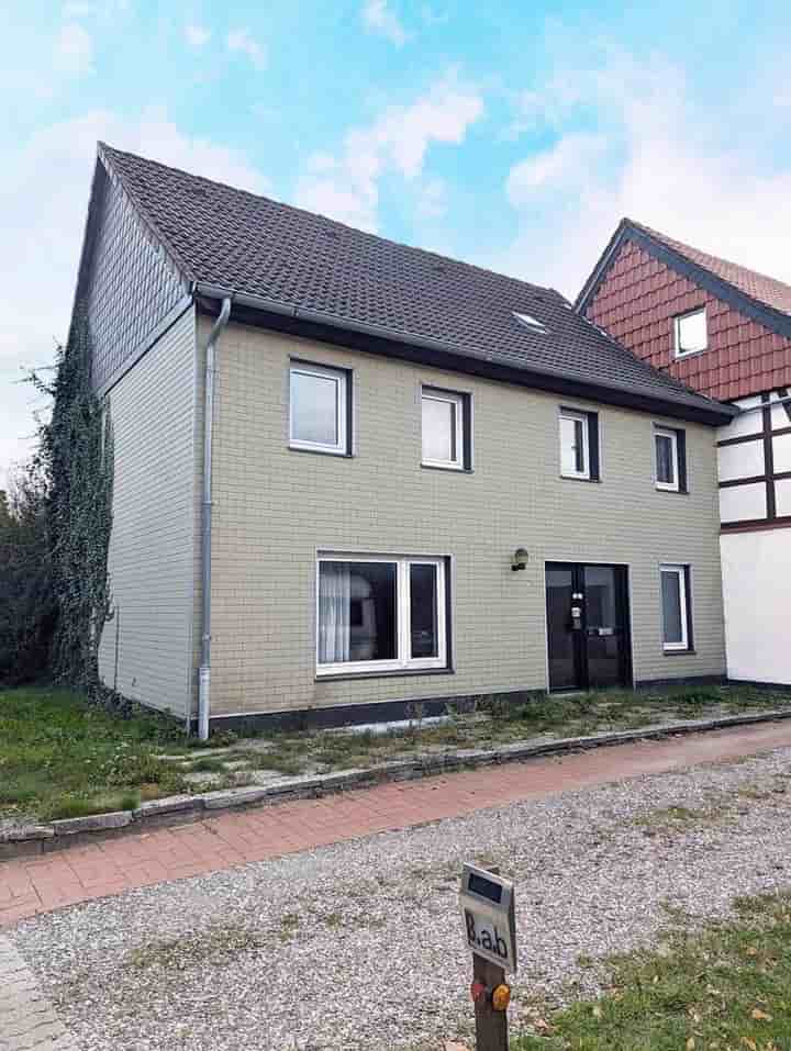 Haus zum Verkauf in 31079 Sibbesse-Adenstedt                   - Niedersachsen