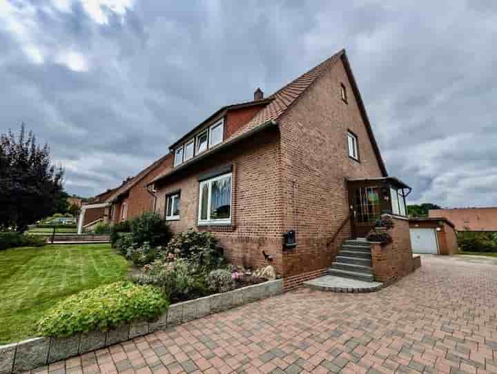 Haus zum Verkauf in 31535 Neustadt am Rübenberge / Schneeren