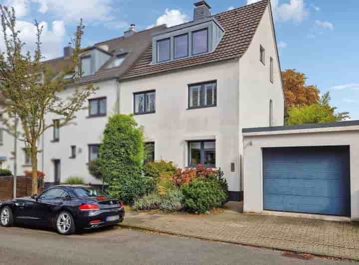 Haus zum Verkauf in 40878 Ratingen                   - Nordrhein-Westfalen