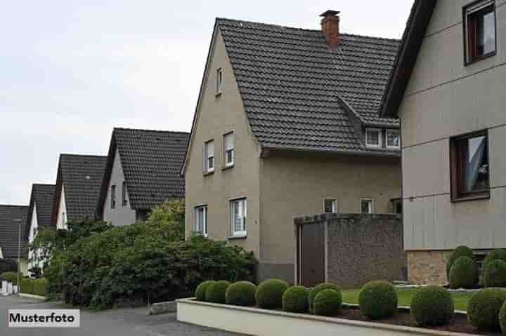 Haus zum Verkauf in 08396 Waldenburg