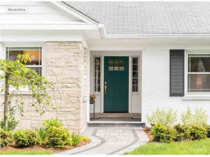 House for sale in 09419 Thum