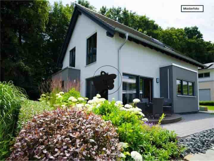 House for sale in 32699 Extertal