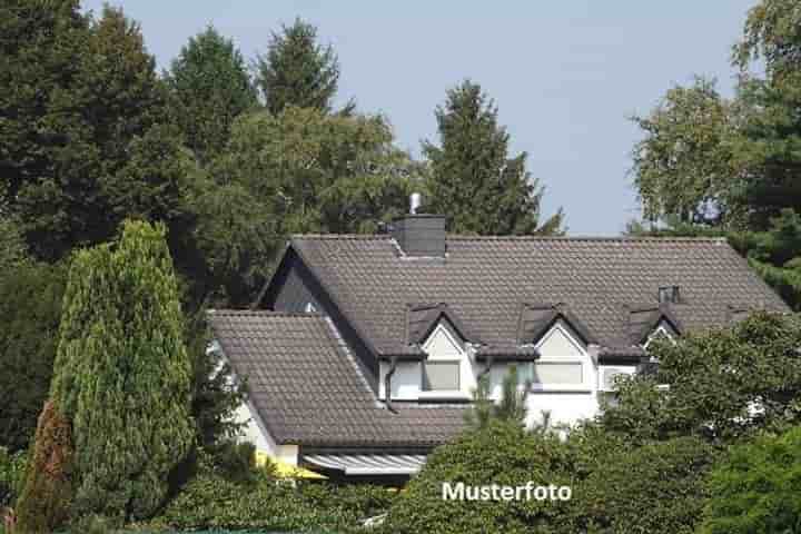 House for sale in 53121 Bonn