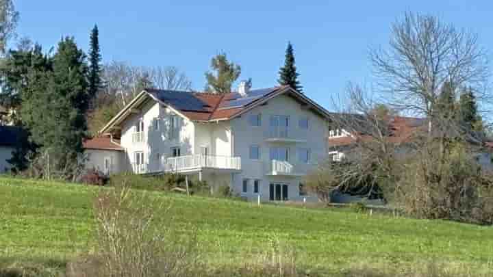 Maison à louer à 82335 Berg