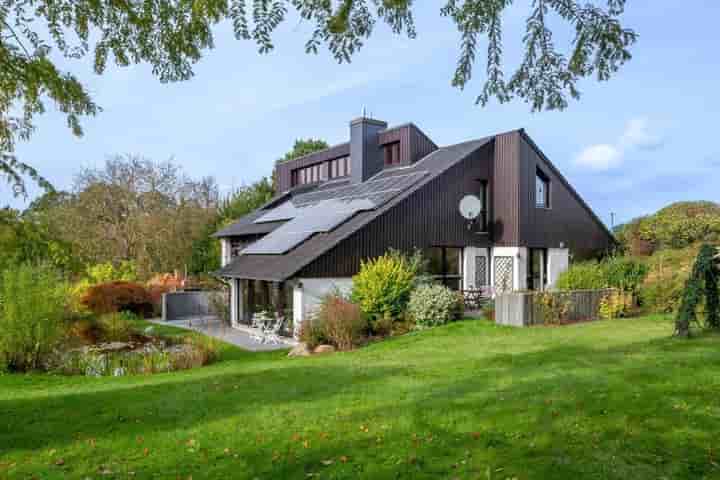 House for sale in Am Bergsportplatz 1                   32457 Porta Westfalica (Hausberge)                   - Nordrhein-Westfalen