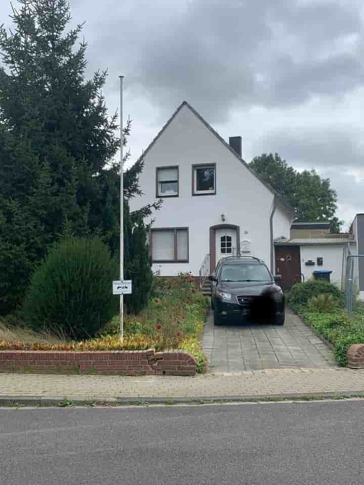 Casa in vendita a 41516 Grevenbroich-Kapellen                   - Nordrhein-Westfalen