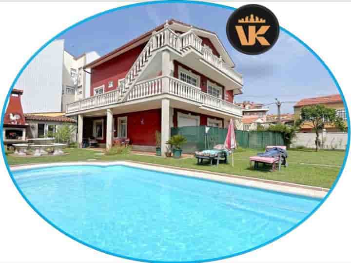 House for sale in Ares