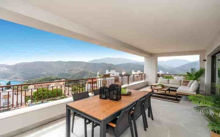 House for sale in Istán