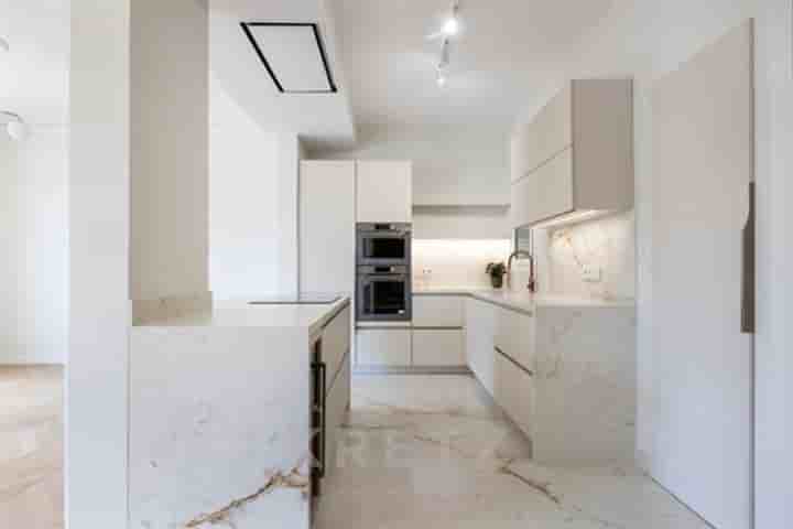 Apartment for sale in Barceloneta