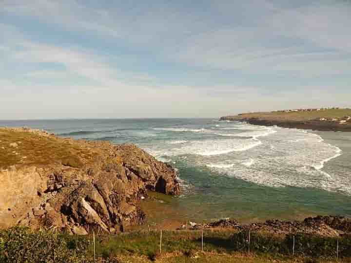 Casa para venda em Bareyo