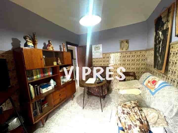 House for sale in Cáceres‎