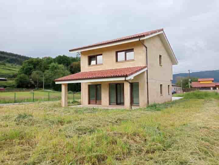 Casa para venda em Piélagos