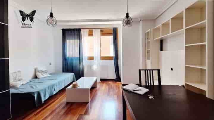 Apartamento en alquiler en Oviedo