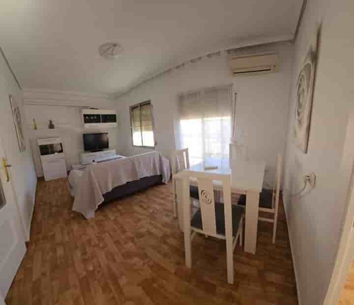 Apartment for rent in Albacete