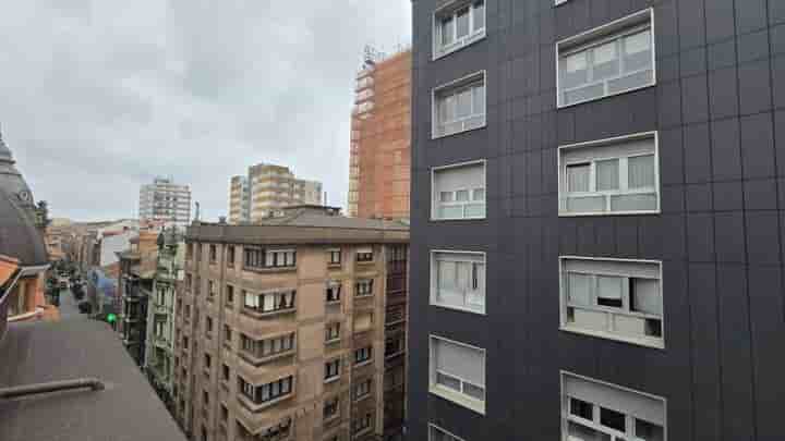 Apartamento para arrendar em Gijón