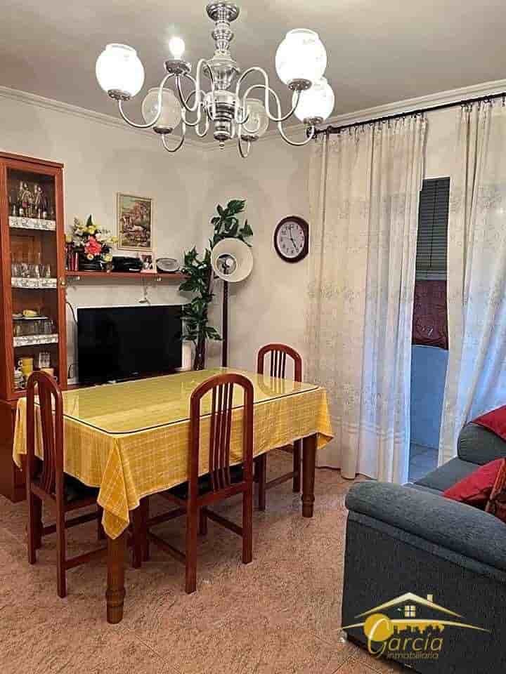 Apartamento en alquiler en Tierra de Mérida - Vegas Bajas