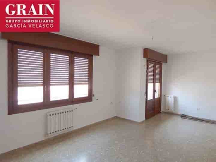 Apartamento para arrendar em Albacete