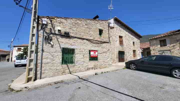 House for sale in El Barraco