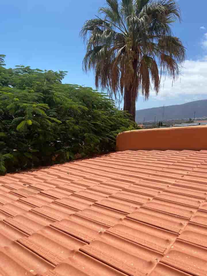 House for sale in Candelaria