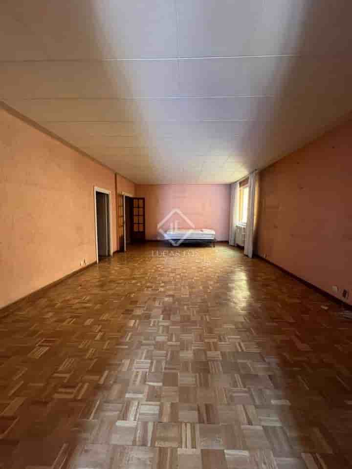 Apartment for sale in Madrid