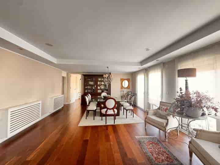 Apartment for sale in Alameda