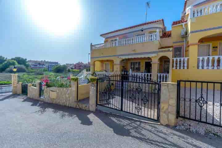 Casa en venta en Villamartín-Las Filipinas