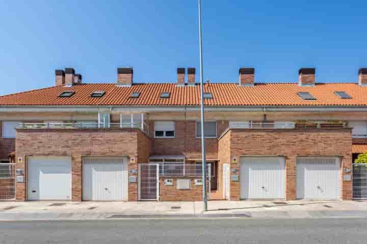 House for sale in Berriozar