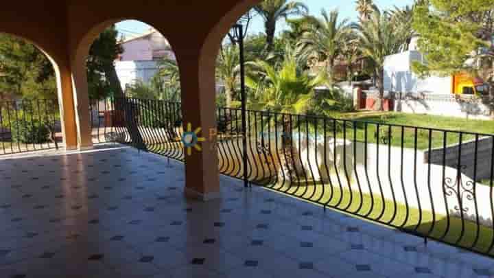 Maison à louer à Dénia