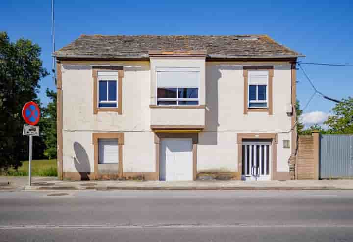 Casa en venta en Rábade