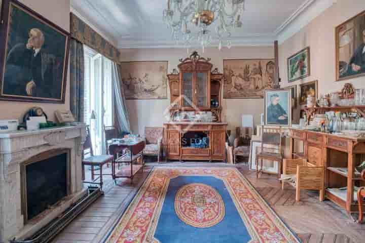 Apartment for sale in Madrid