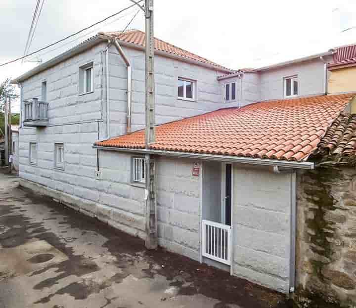 Casa para venda em Vilardevós