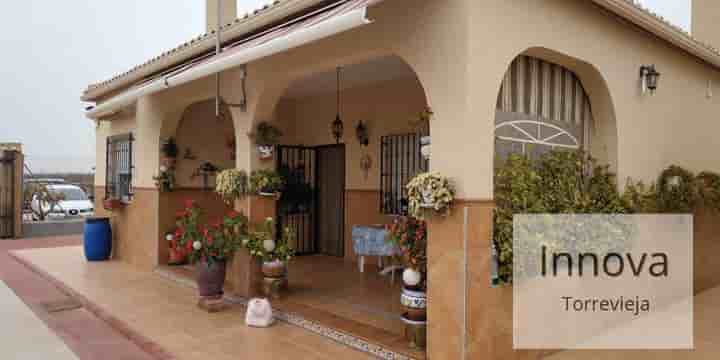 Maison à louer à Vega Baja del Segura