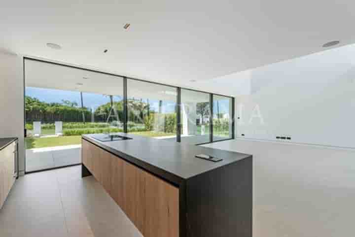 House for sale in Marbella