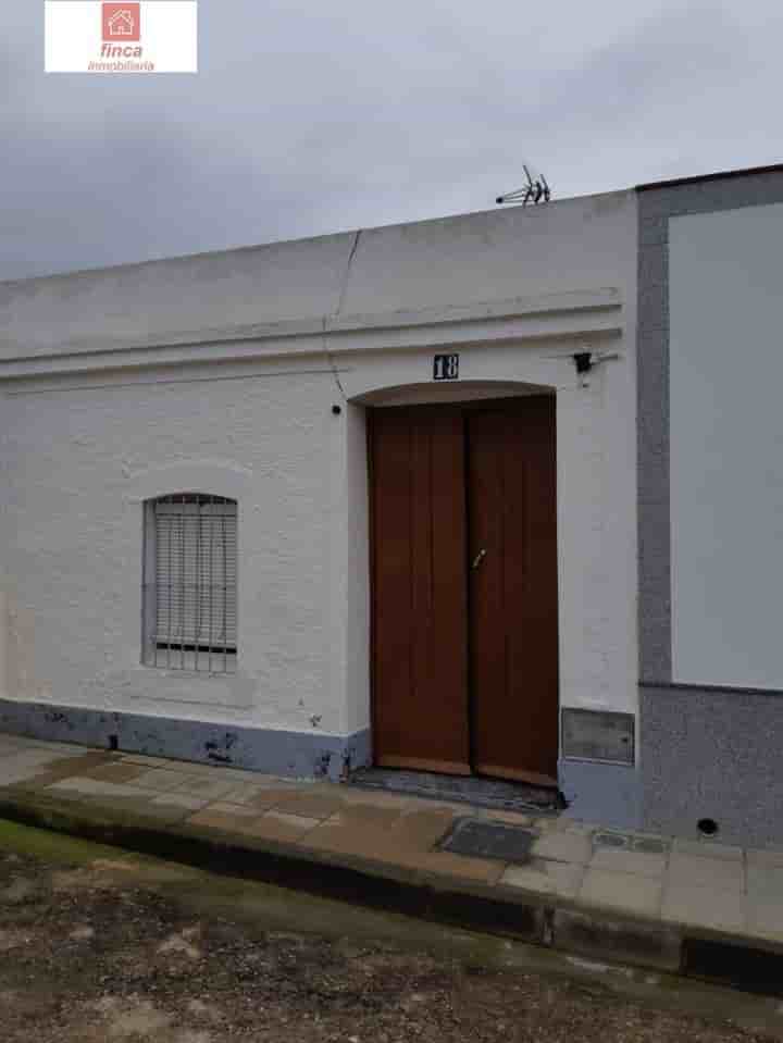 Casa en venta en Montijo