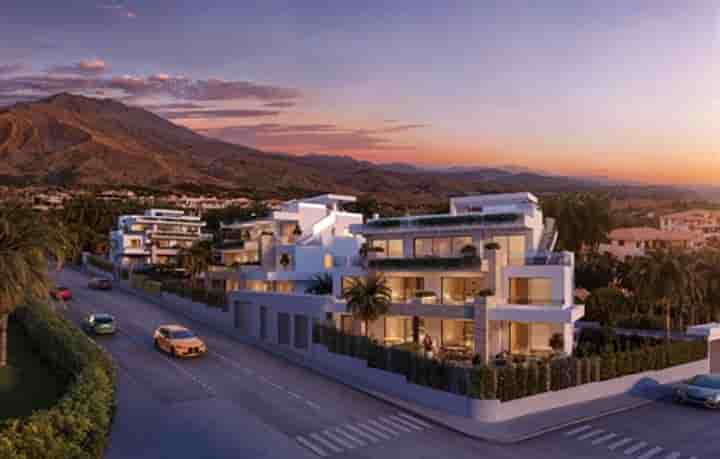 Apartamento en venta en Estepona