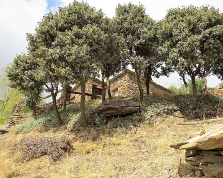 Casa para venda em Válor