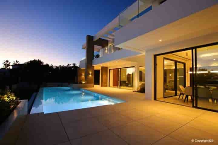 House for sale in Marbella