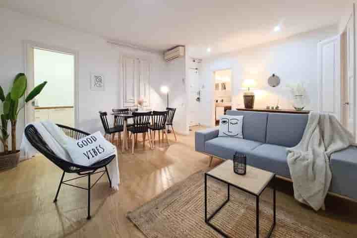 Apartment for rent in Poble Sec