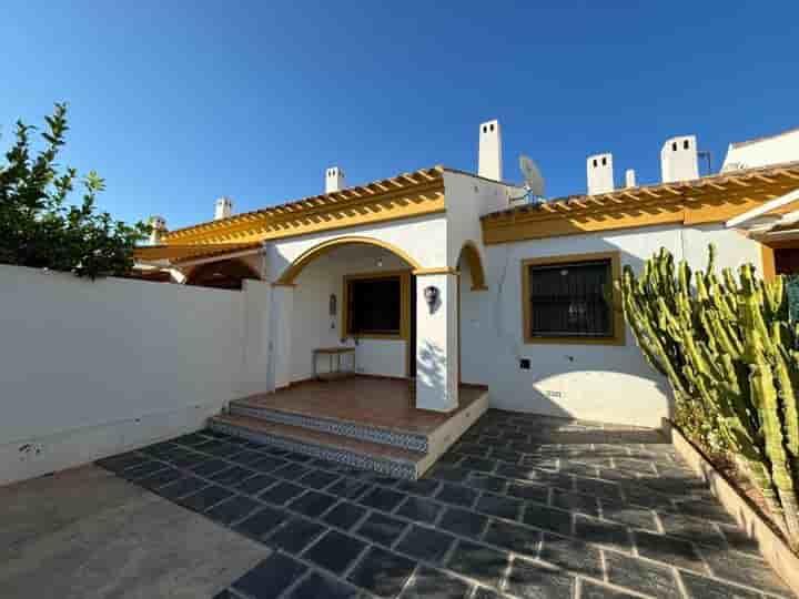 Casa para arrendar em Vega Baja del Segura