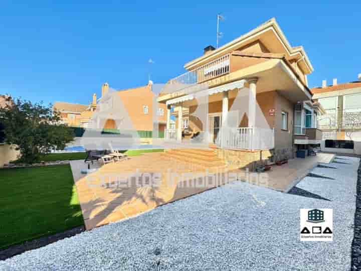 Casa en venta en Villanueva de la Cañada