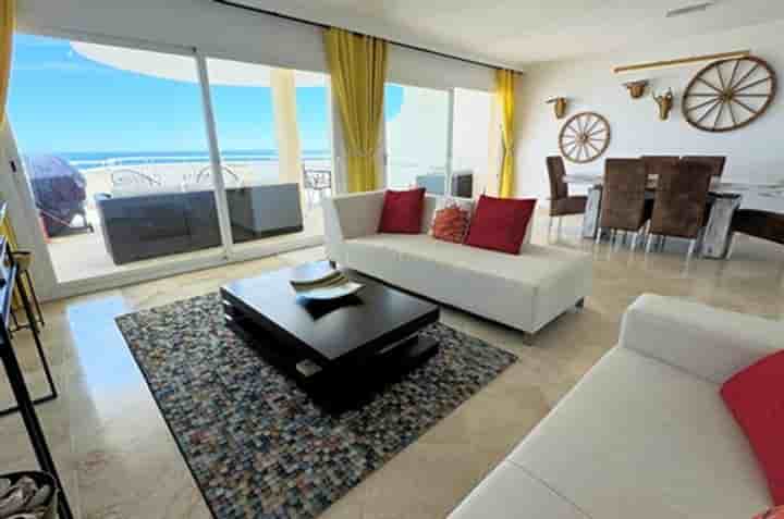 Apartment for sale in Estepona